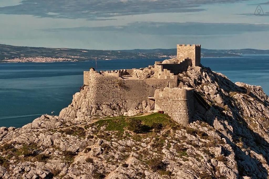 Appartement Apartman Horizont à Omiš Extérieur photo